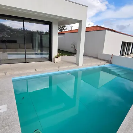 Villa Rotarios 31 *